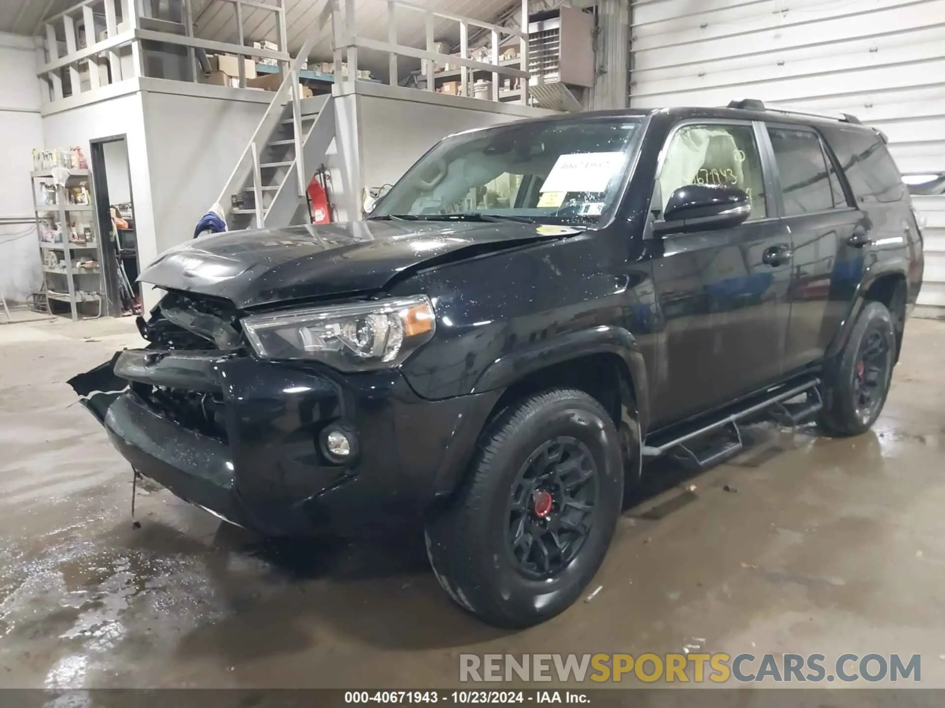 2 Photograph of a damaged car JTENU5JRXN5992917 TOYOTA 4RUNNER 2022