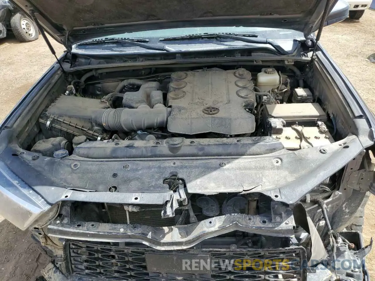 12 Photograph of a damaged car JTEPU5JR1N6008136 TOYOTA 4RUNNER 2022