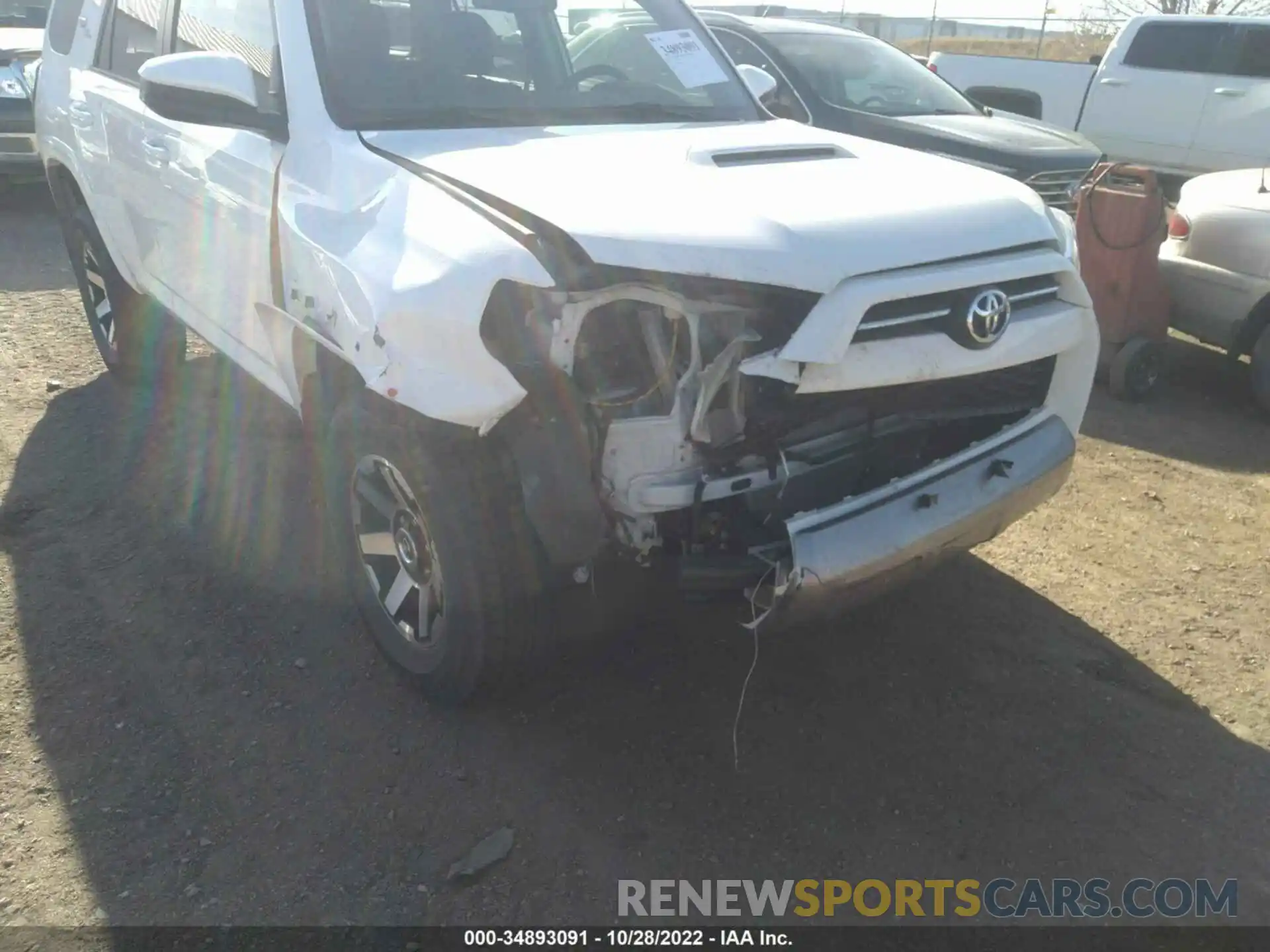 6 Photograph of a damaged car JTEPU5JR4N6028350 TOYOTA 4RUNNER 2022