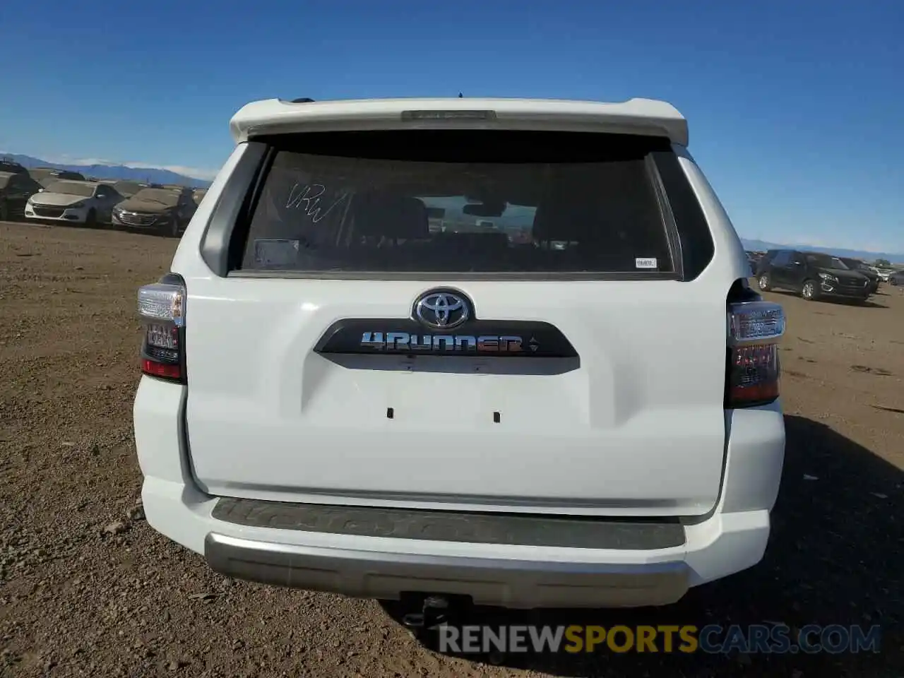 6 Photograph of a damaged car JTEPU5JR6N6062645 TOYOTA 4RUNNER 2022