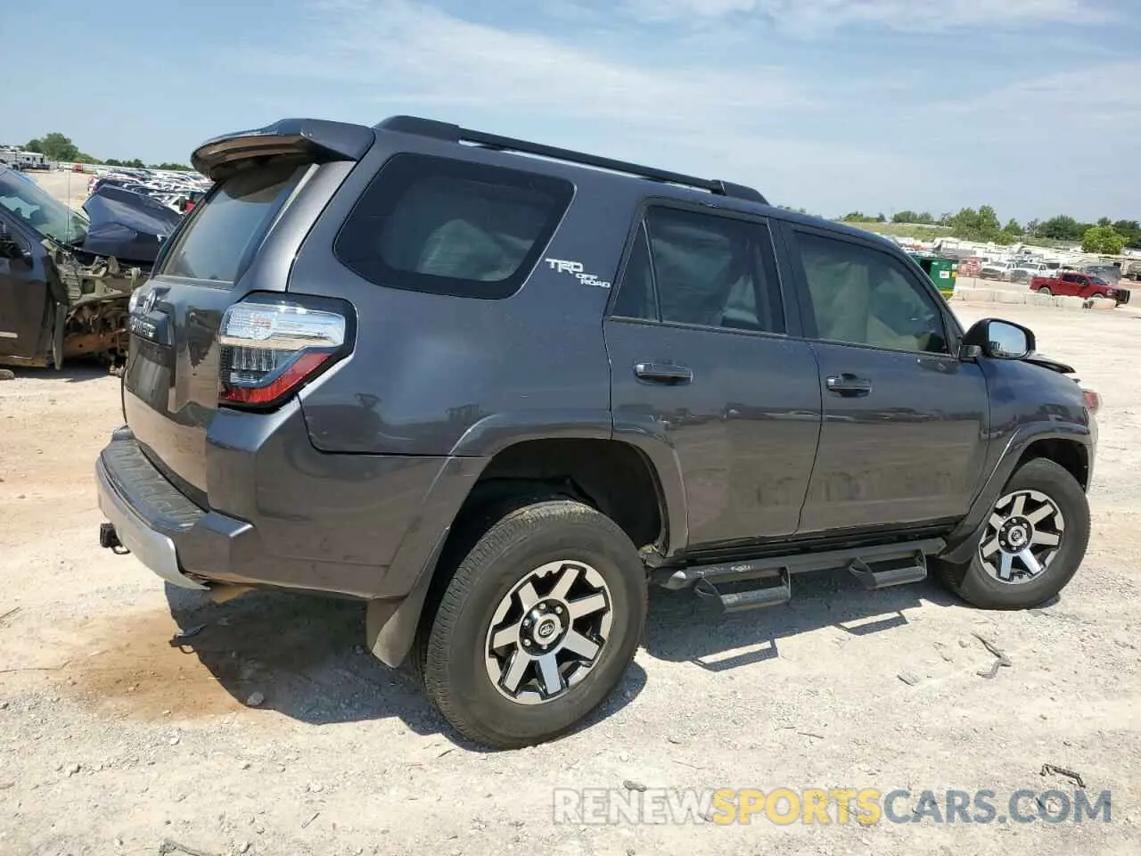 3 Photograph of a damaged car JTEPU5JR7N6017701 TOYOTA 4RUNNER 2022