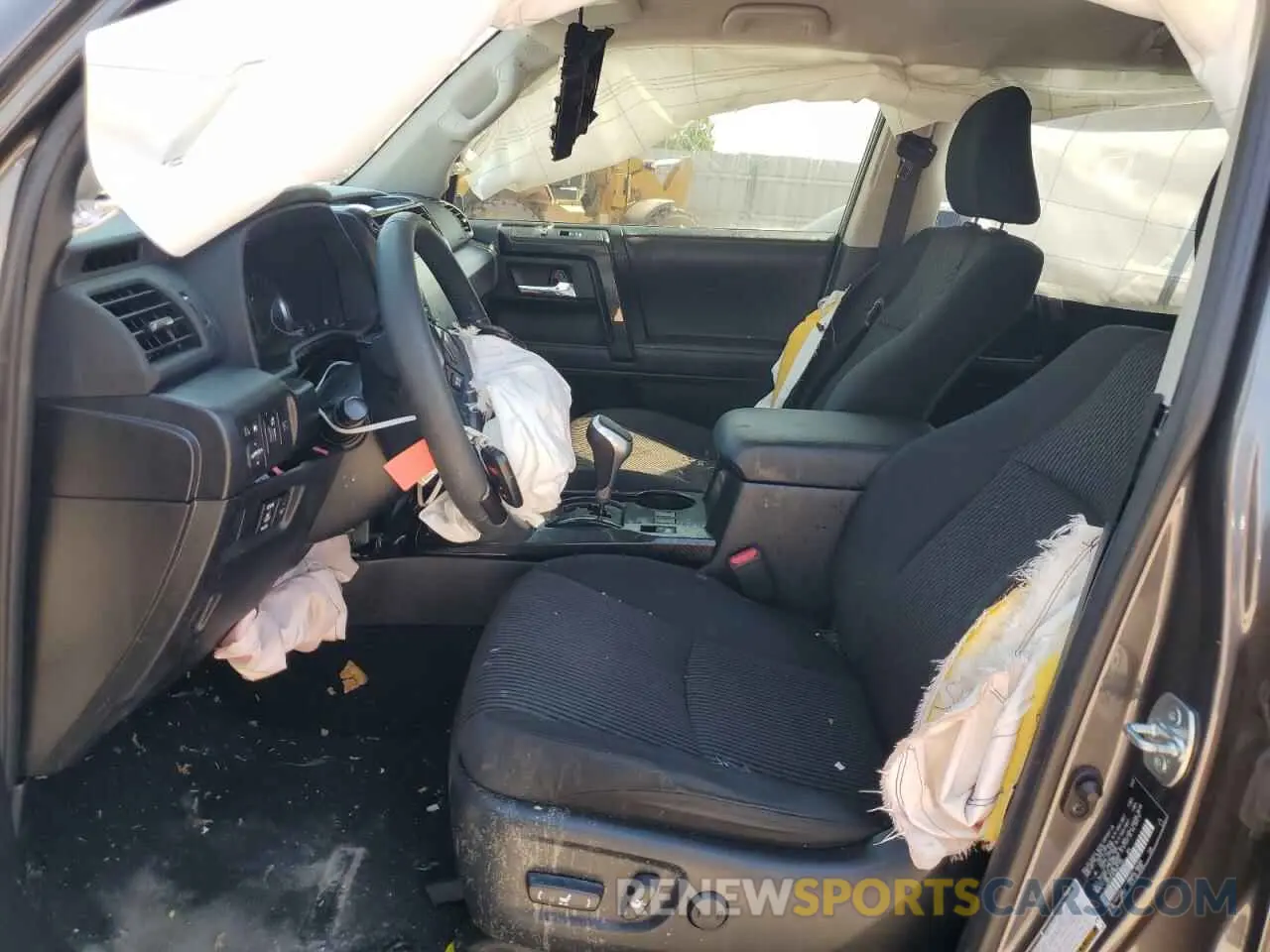 7 Photograph of a damaged car JTEPU5JR7N6017701 TOYOTA 4RUNNER 2022