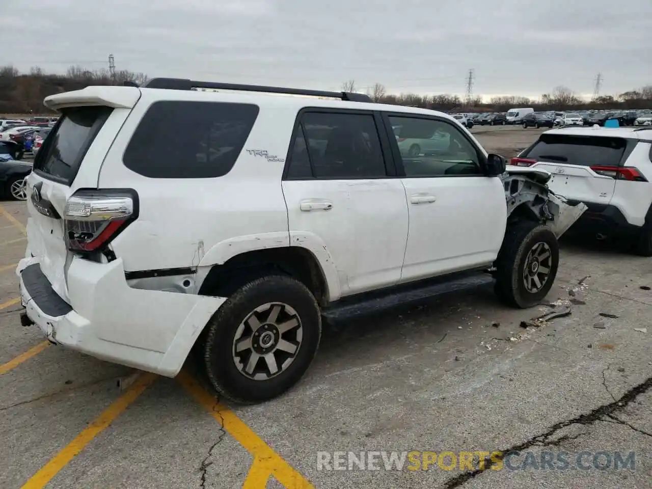 3 Photograph of a damaged car JTEPU5JRXN6019197 TOYOTA 4RUNNER 2022