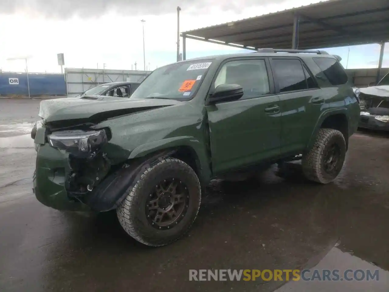 1 Photograph of a damaged car JTERU5JR0N5994581 TOYOTA 4RUNNER 2022