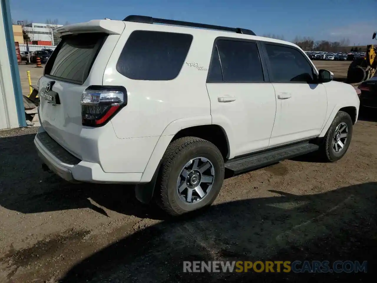 3 Photograph of a damaged car JTERU5JR0N6037636 TOYOTA 4RUNNER 2022