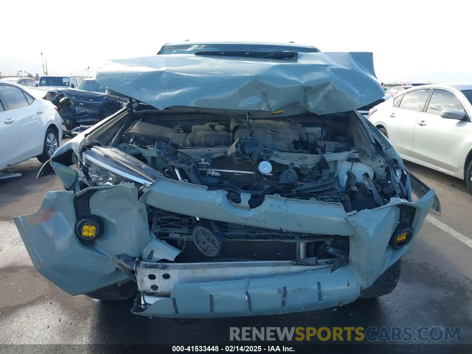 6 Photograph of a damaged car JTERU5JR1N5997716 TOYOTA 4RUNNER 2022