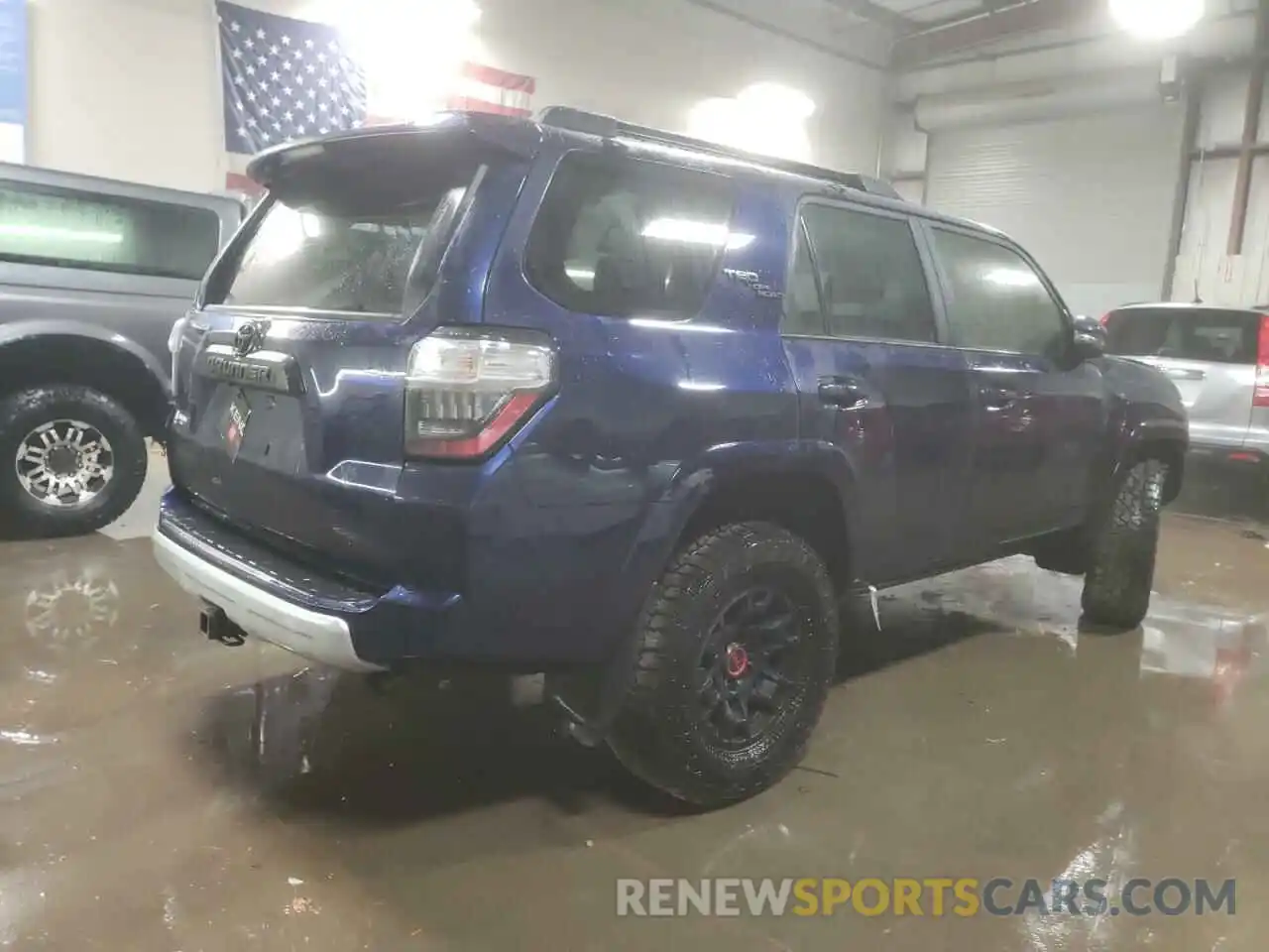 3 Photograph of a damaged car JTERU5JR2N6007666 TOYOTA 4RUNNER 2022