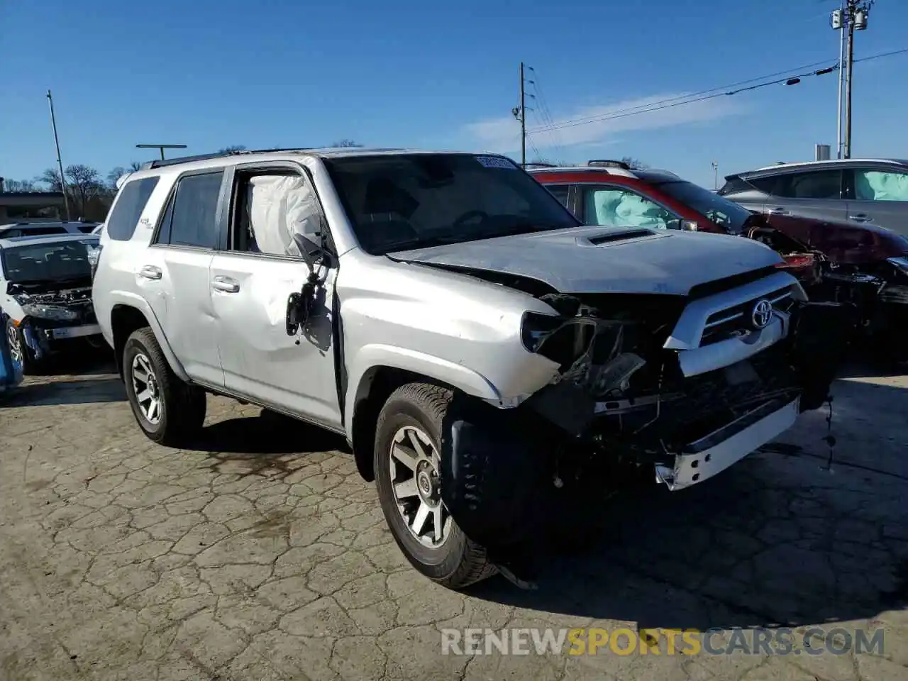 4 Photograph of a damaged car JTERU5JR2N6049397 TOYOTA 4RUNNER 2022