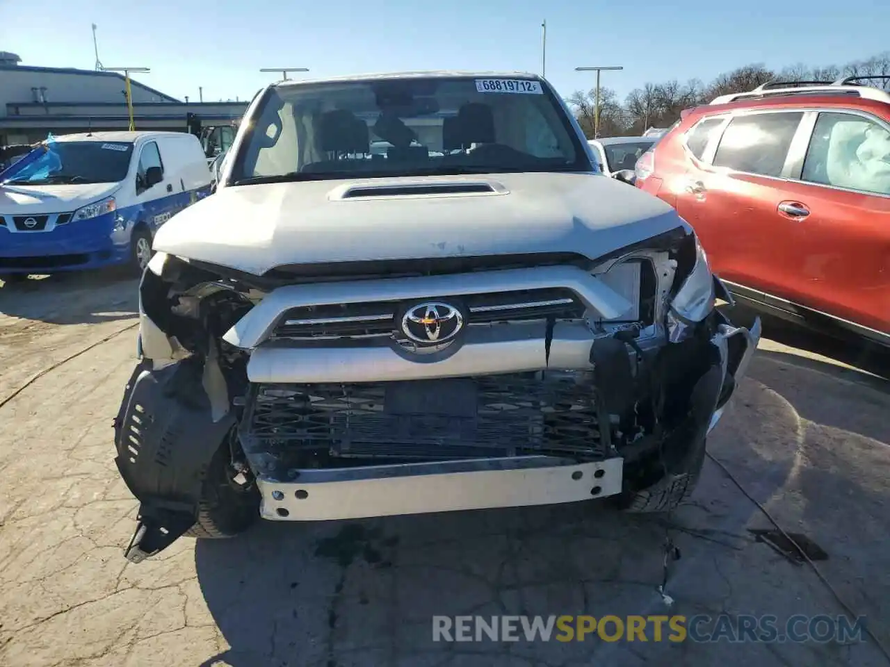 5 Photograph of a damaged car JTERU5JR2N6049397 TOYOTA 4RUNNER 2022