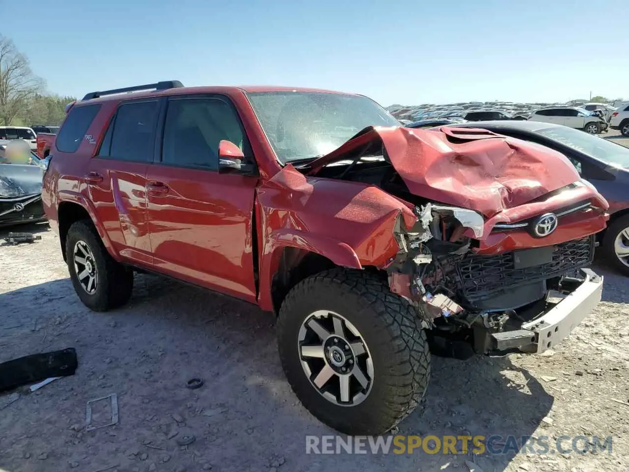 4 Photograph of a damaged car JTERU5JR2N6079466 TOYOTA 4RUNNER 2022