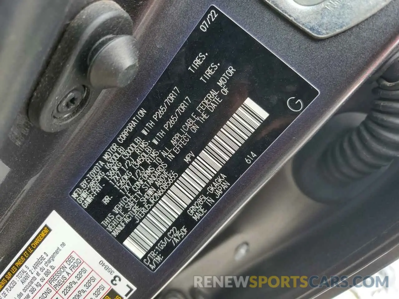 14 Photograph of a damaged car JTERU5JR2N6085655 TOYOTA 4RUNNER 2022