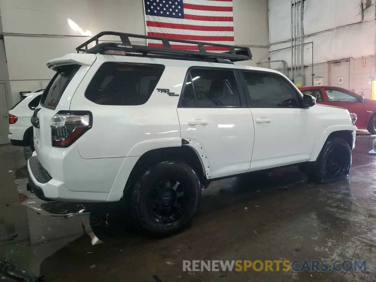 3 Photograph of a damaged car JTERU5JR3N6080495 TOYOTA 4RUNNER 2022