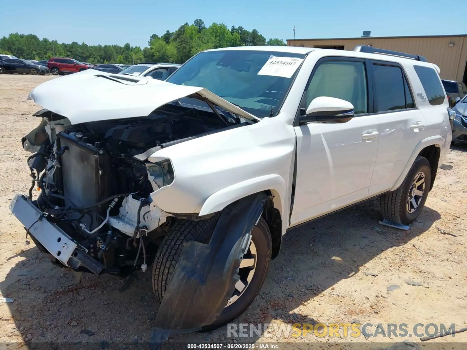 2 Photograph of a damaged car JTERU5JR4N6033301 TOYOTA 4RUNNER 2022