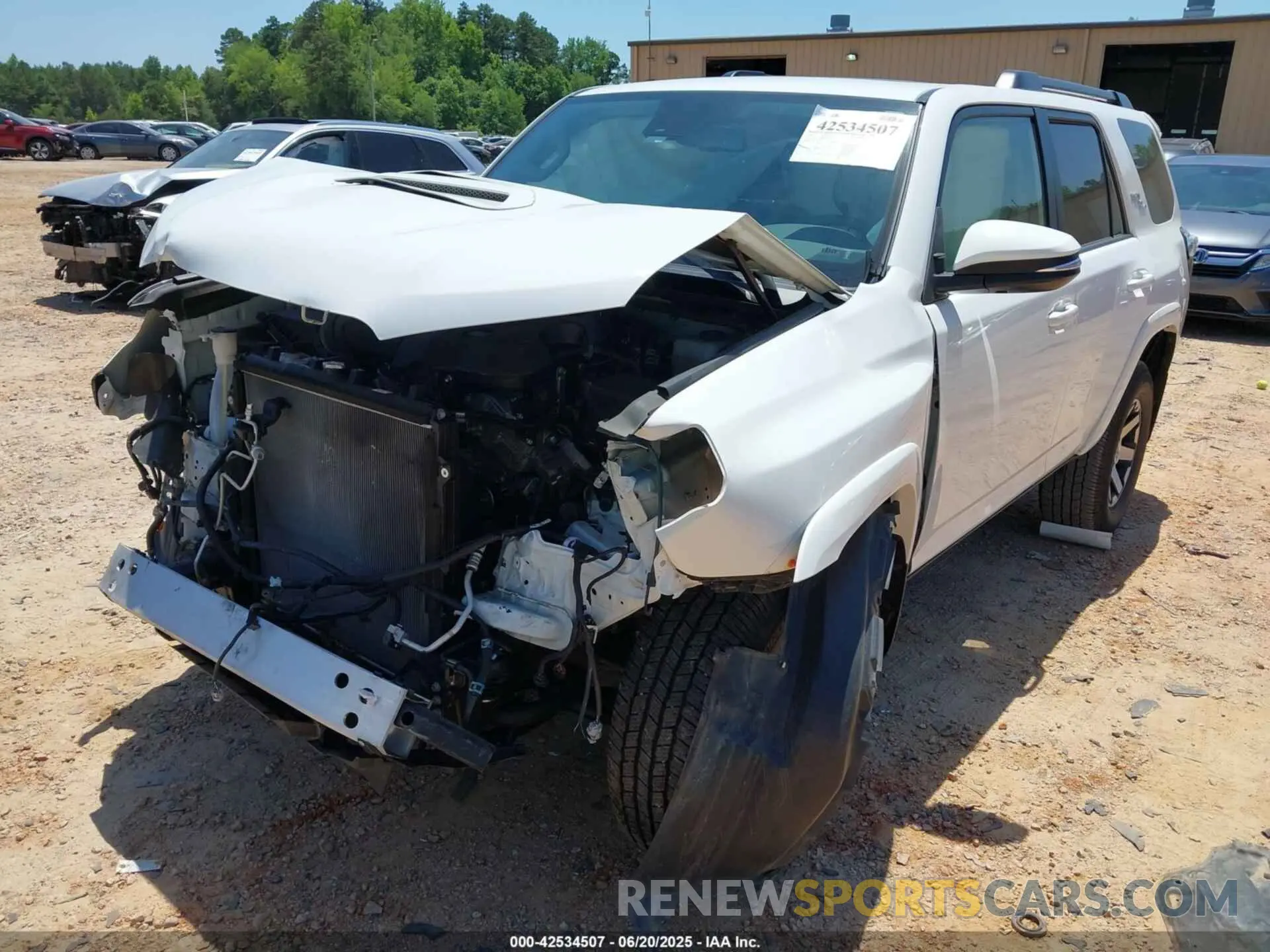 6 Photograph of a damaged car JTERU5JR4N6033301 TOYOTA 4RUNNER 2022