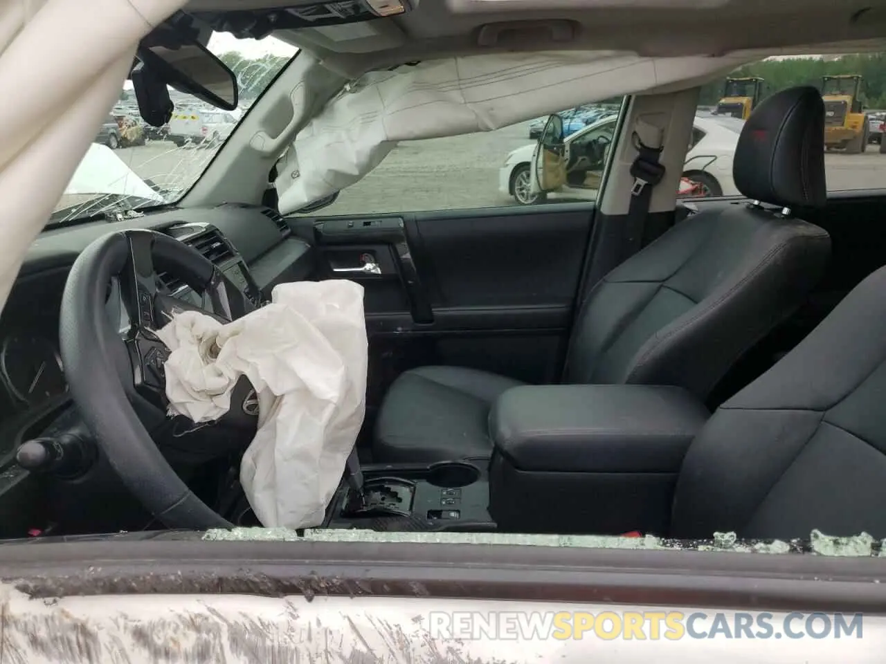 7 Photograph of a damaged car JTERU5JR5N6063309 TOYOTA 4RUNNER 2022