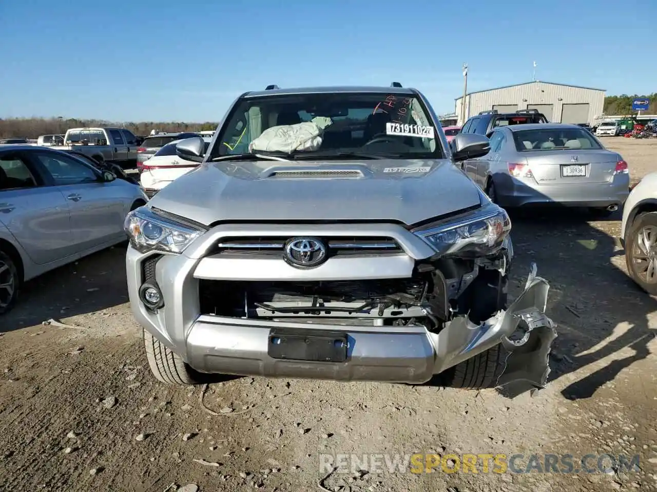 5 Photograph of a damaged car JTERU5JR5N6071264 TOYOTA 4RUNNER 2022