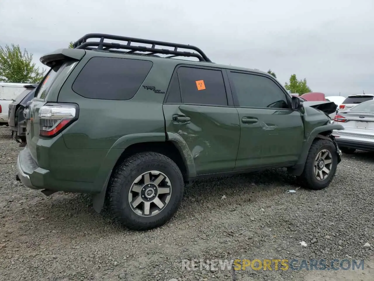 3 Photograph of a damaged car JTERU5JR7N6039464 TOYOTA 4RUNNER 2022