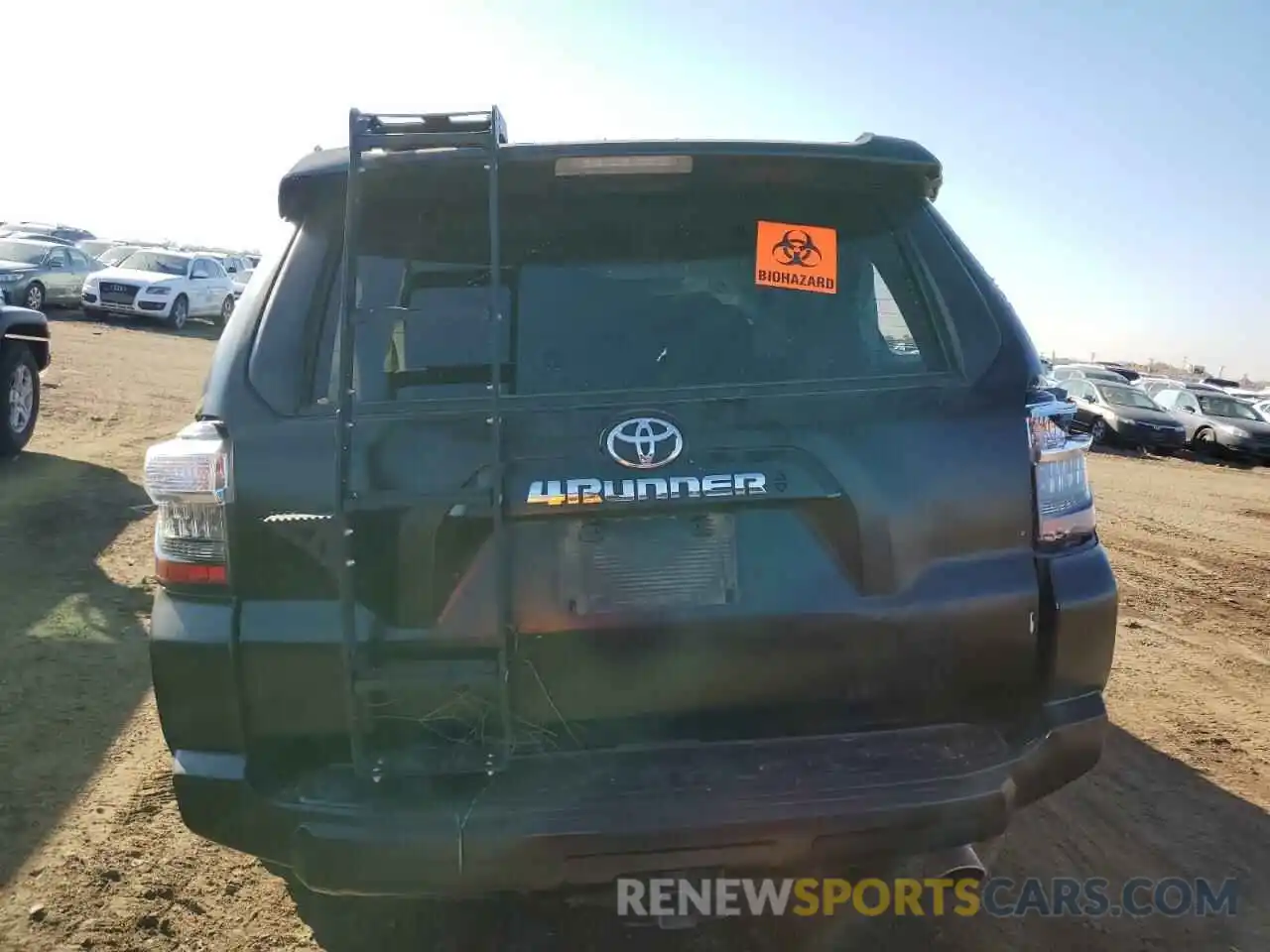 6 Photograph of a damaged car JTERU5JR8N5992318 TOYOTA 4RUNNER 2022