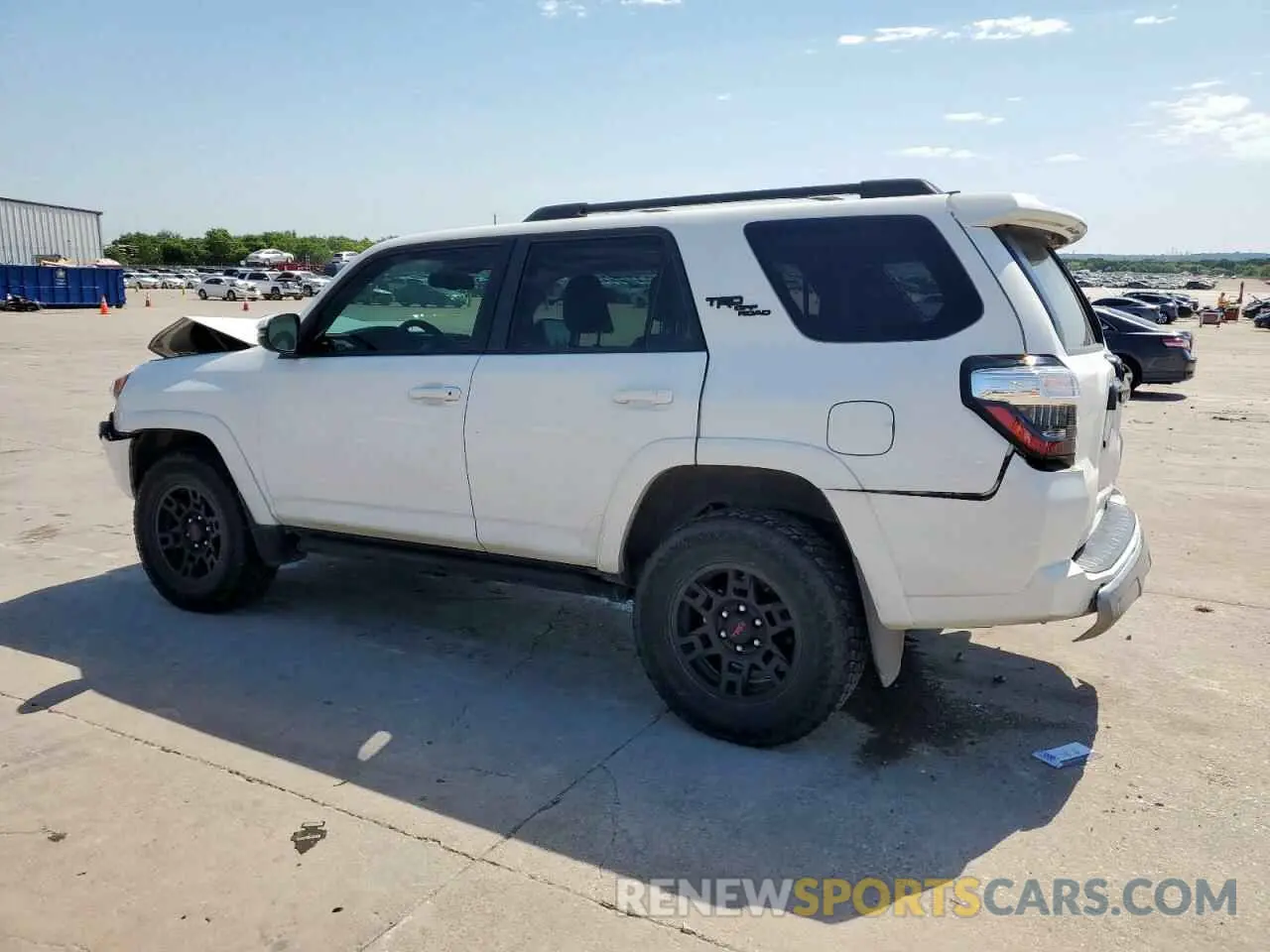 2 Photograph of a damaged car JTERU5JR9N5991422 TOYOTA 4RUNNER 2022