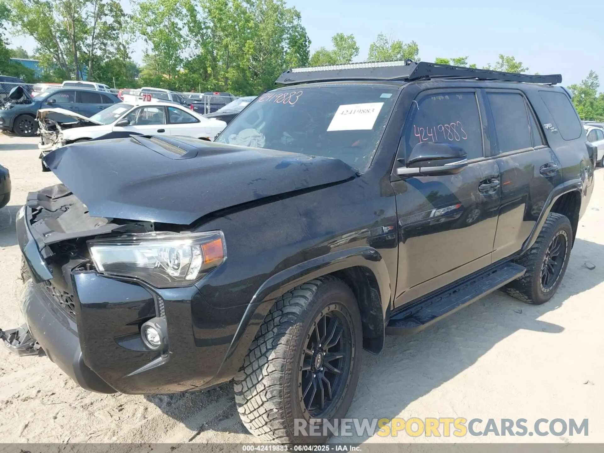 2 Photograph of a damaged car JTERU5JR9N6060896 TOYOTA 4RUNNER 2022