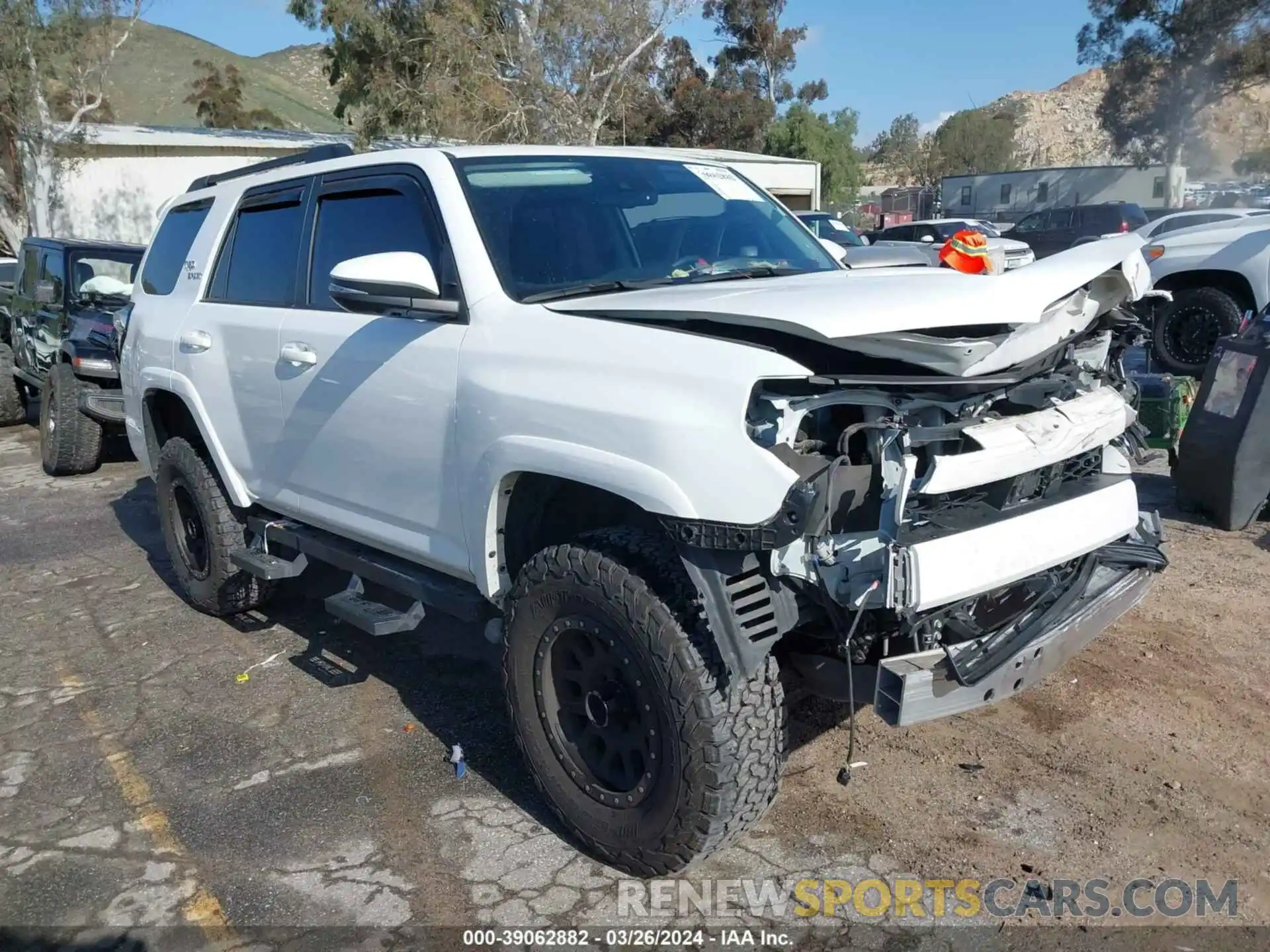 1 Photograph of a damaged car JTESU5JR2N5999931 TOYOTA 4RUNNER 2022