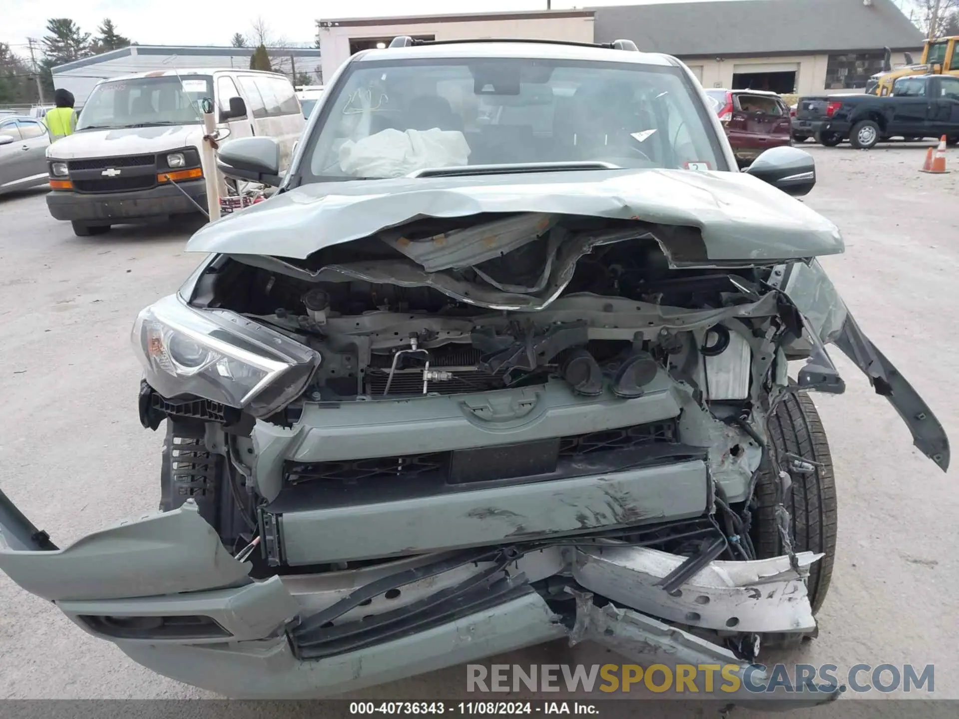 11 Photograph of a damaged car JTESU5JR5N6058080 TOYOTA 4RUNNER 2022