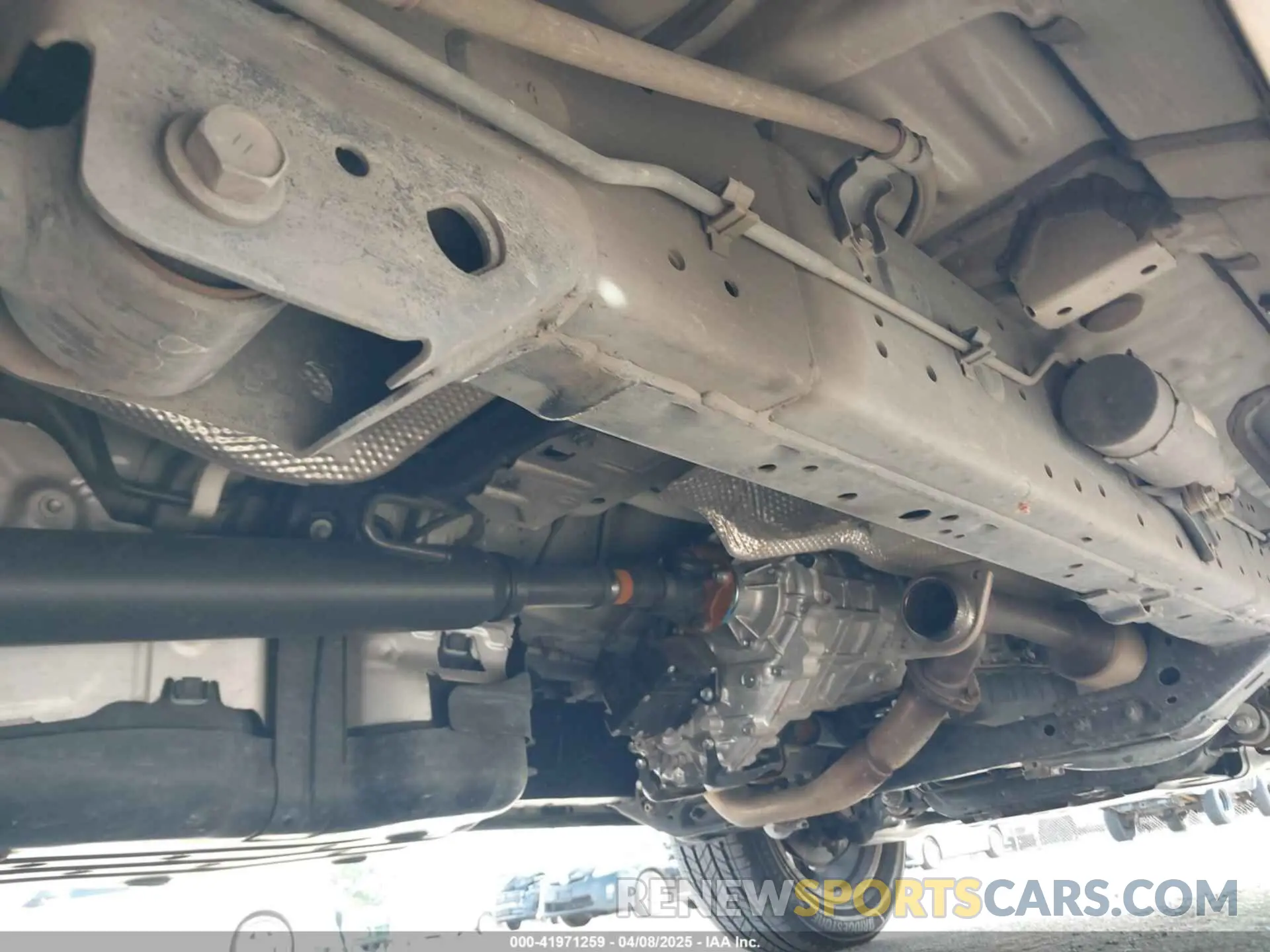 17 Photograph of a damaged car JTESU5JR6N6073154 TOYOTA 4RUNNER 2022