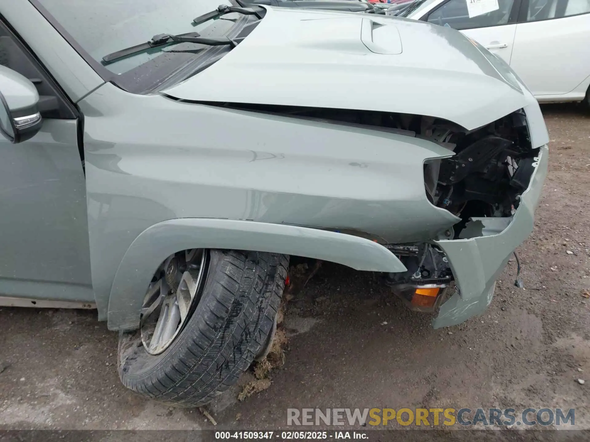 21 Photograph of a damaged car JTESU5JR7N6006868 TOYOTA 4RUNNER 2022