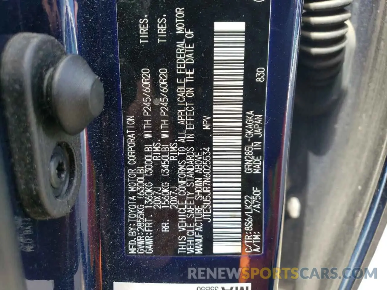 12 Photograph of a damaged car JTESU5JR7N6025534 TOYOTA 4RUNNER 2022