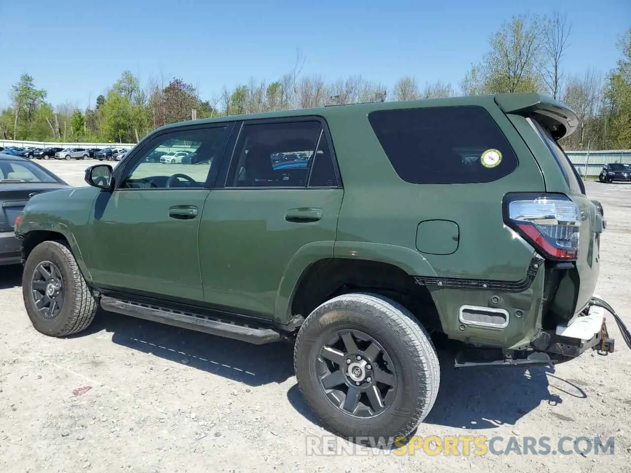 2 Photograph of a damaged car JTETU5JR6N6008955 TOYOTA 4RUNNER 2022