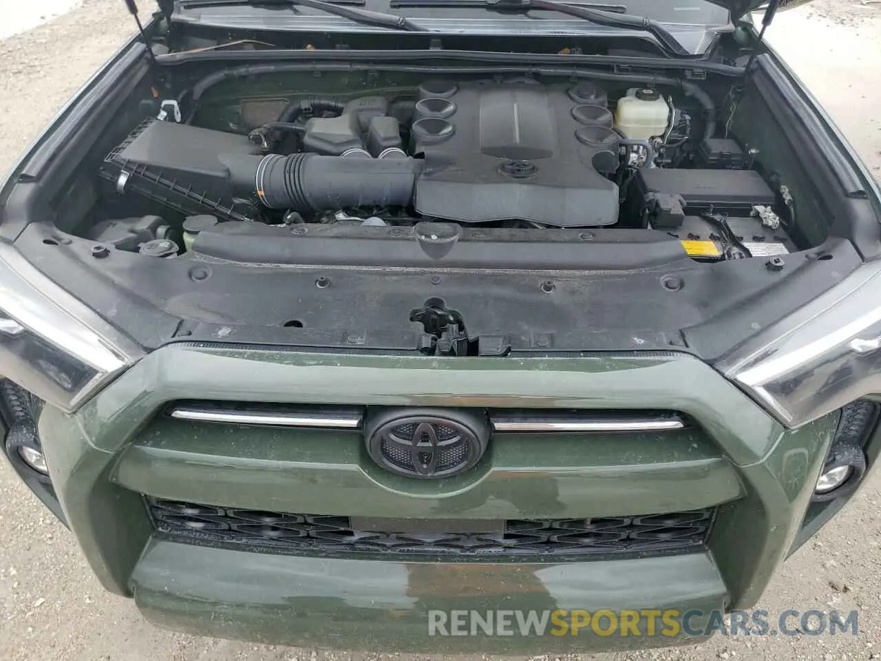 12 Photograph of a damaged car JTETU5JR7N6007331 TOYOTA 4RUNNER 2022