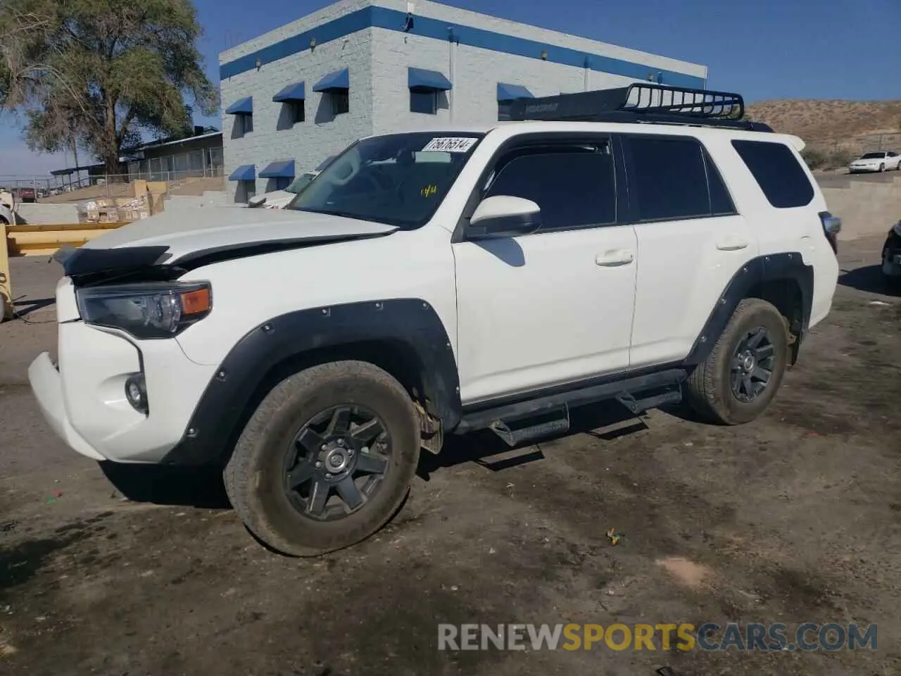 1 Photograph of a damaged car JTETU5JR9N6033641 TOYOTA 4RUNNER 2022