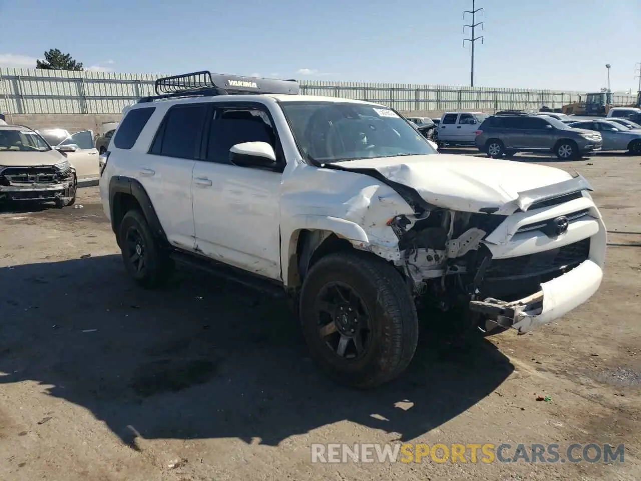 4 Photograph of a damaged car JTETU5JR9N6033641 TOYOTA 4RUNNER 2022