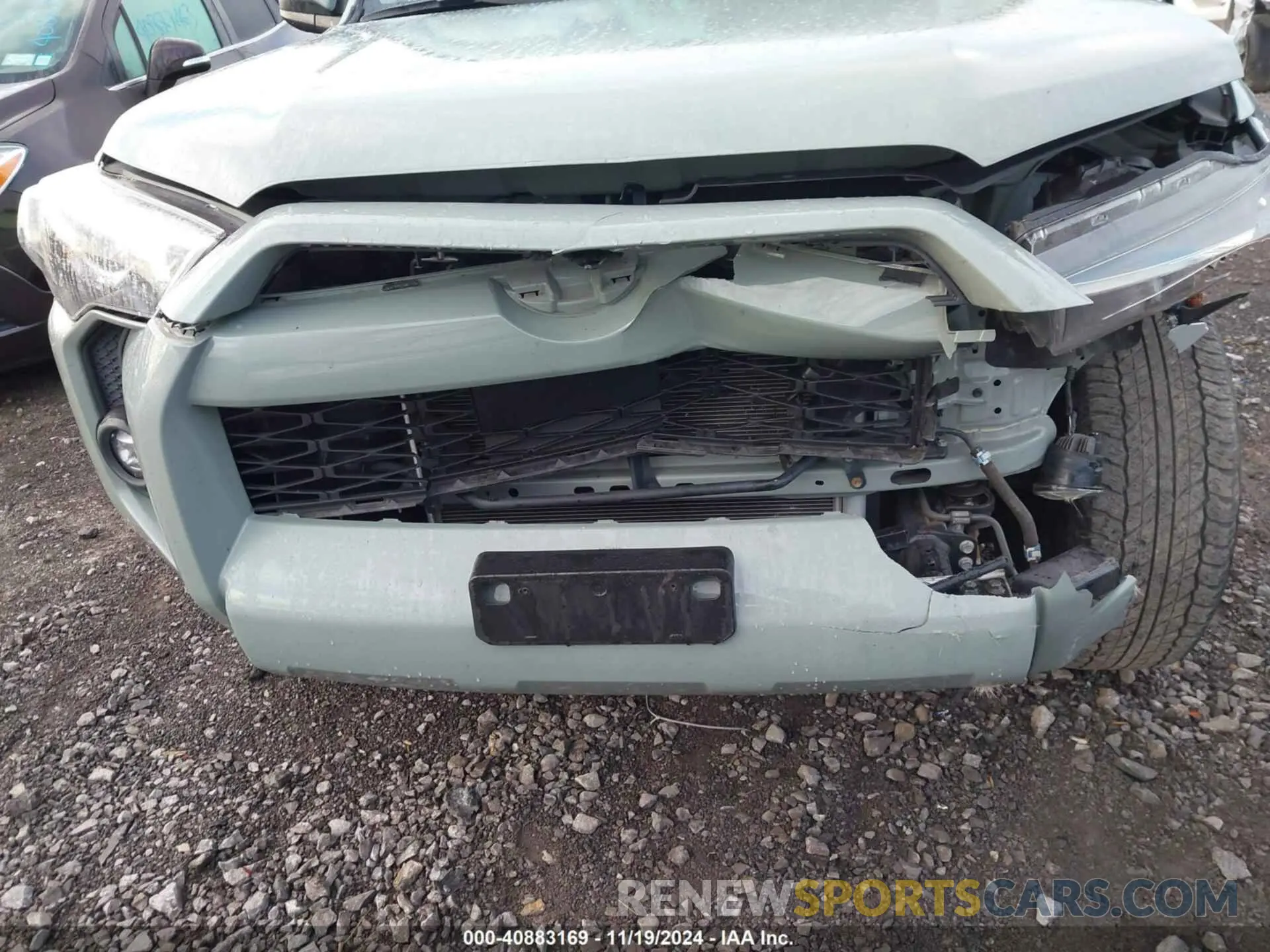 6 Photograph of a damaged car JTETU5JRXN6049783 TOYOTA 4RUNNER 2022