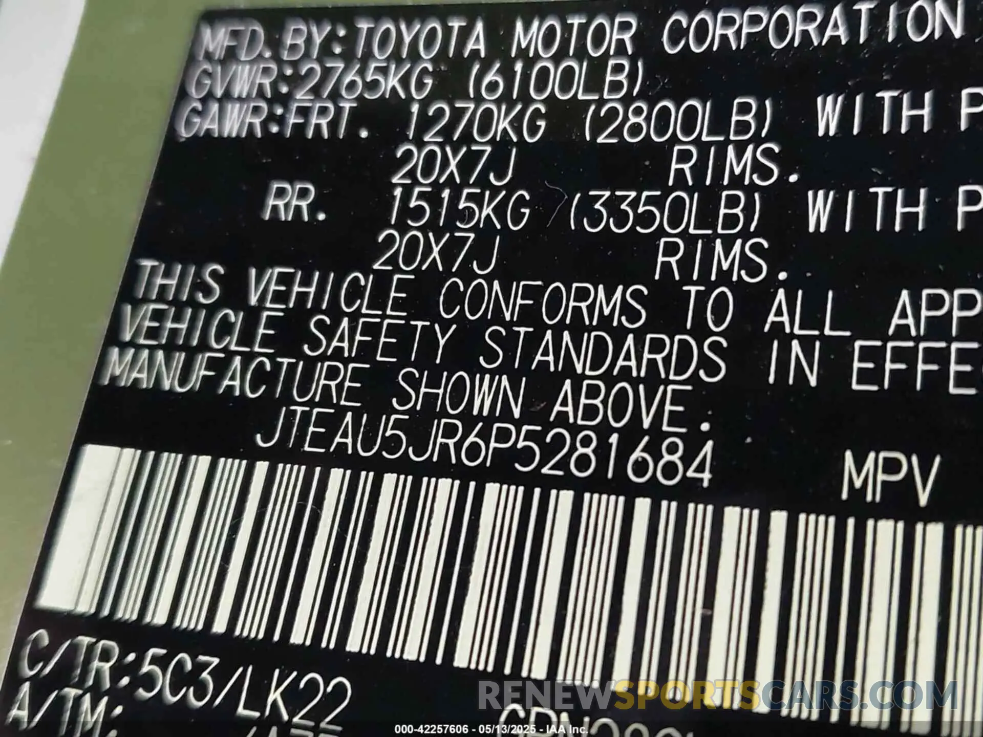 9 Photograph of a damaged car JTEAU5JR6P5281684 TOYOTA 4RUNNER 2023