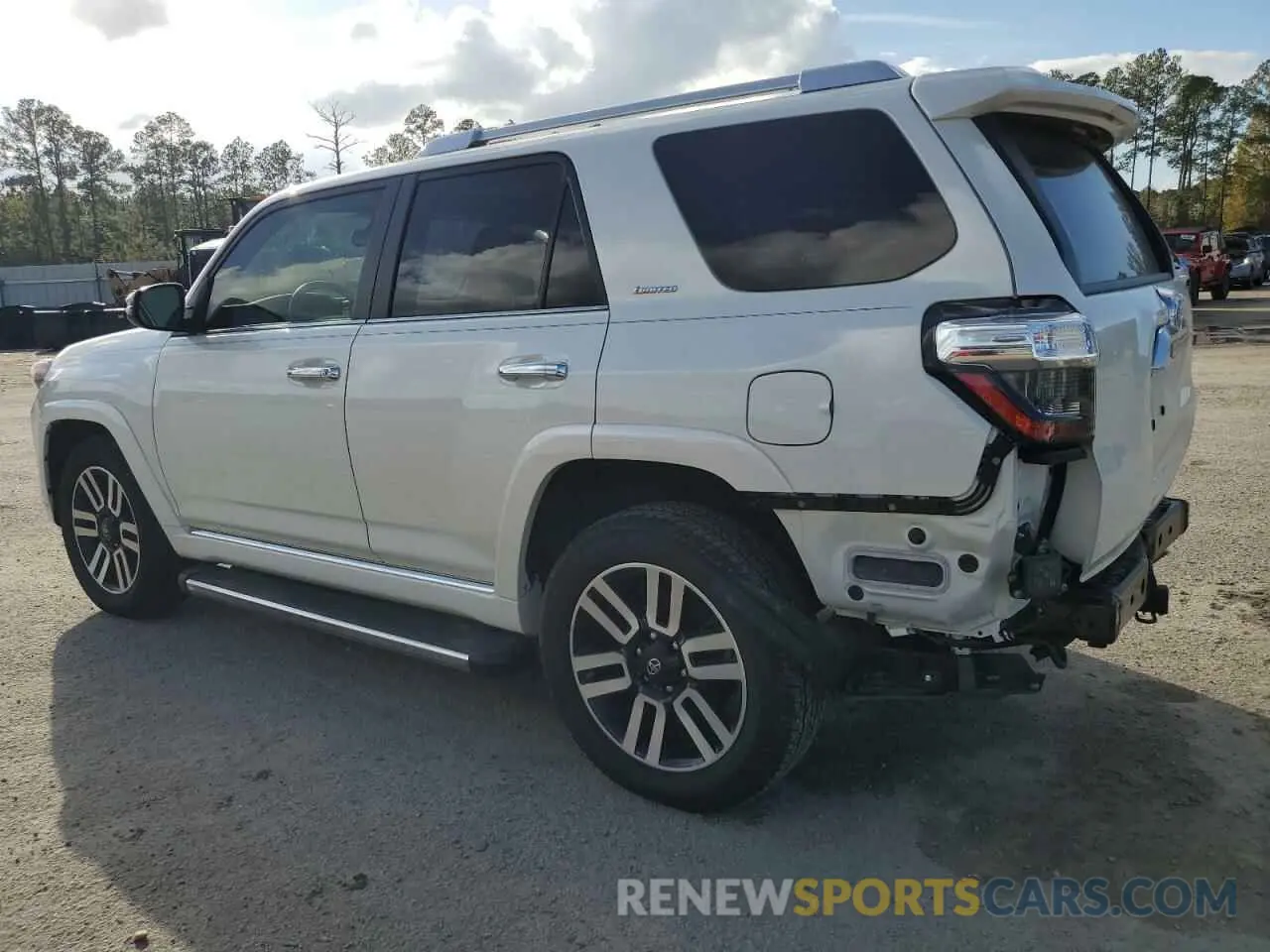 2 Photograph of a damaged car JTEDU5JR7P5293209 TOYOTA 4RUNNER 2023