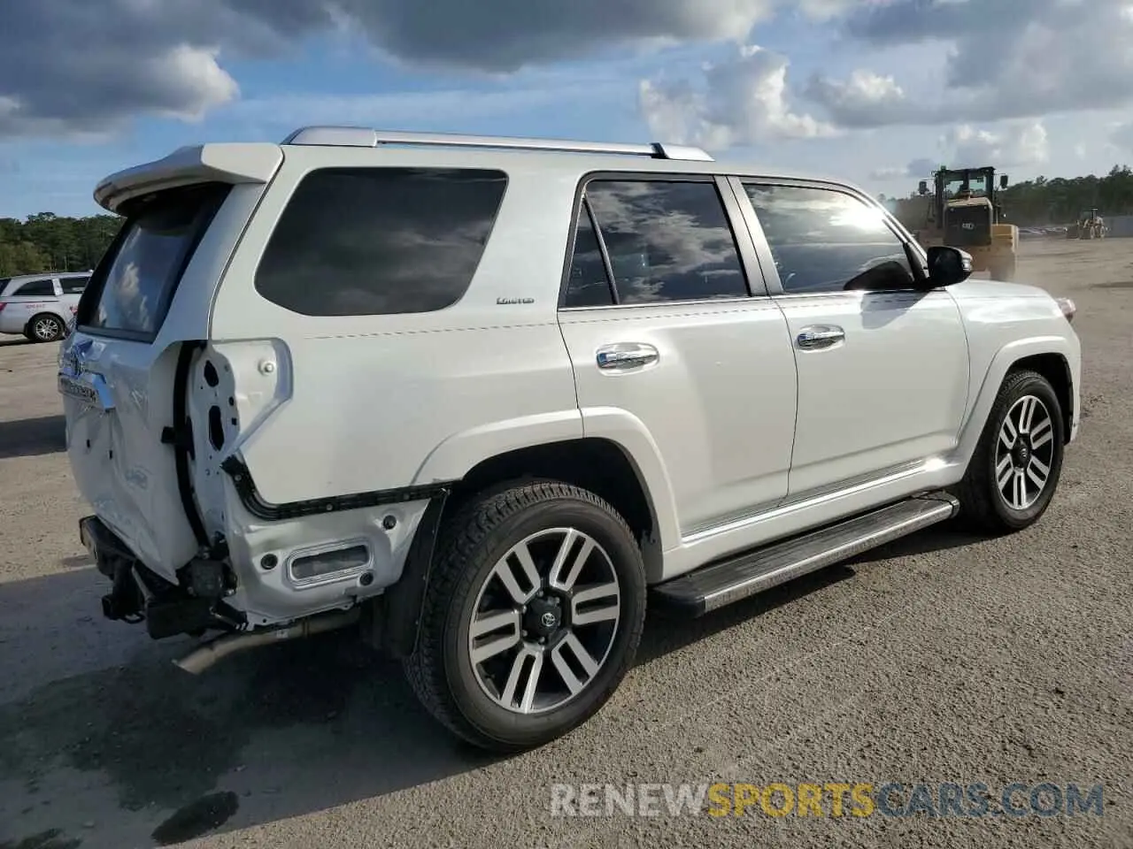 3 Photograph of a damaged car JTEDU5JR7P5293209 TOYOTA 4RUNNER 2023