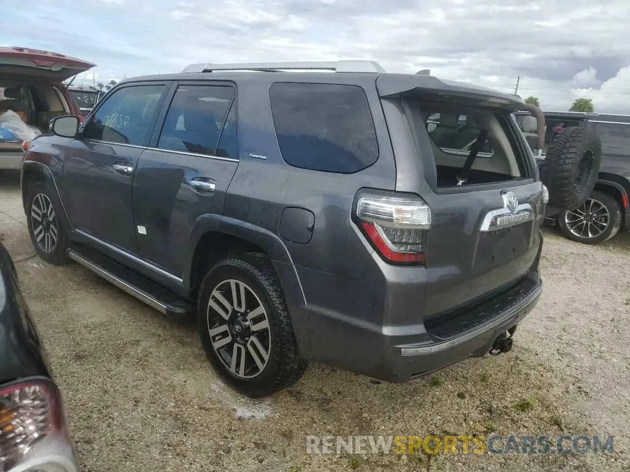 2 Photograph of a damaged car JTEDU5JR9P5301570 TOYOTA 4RUNNER 2023