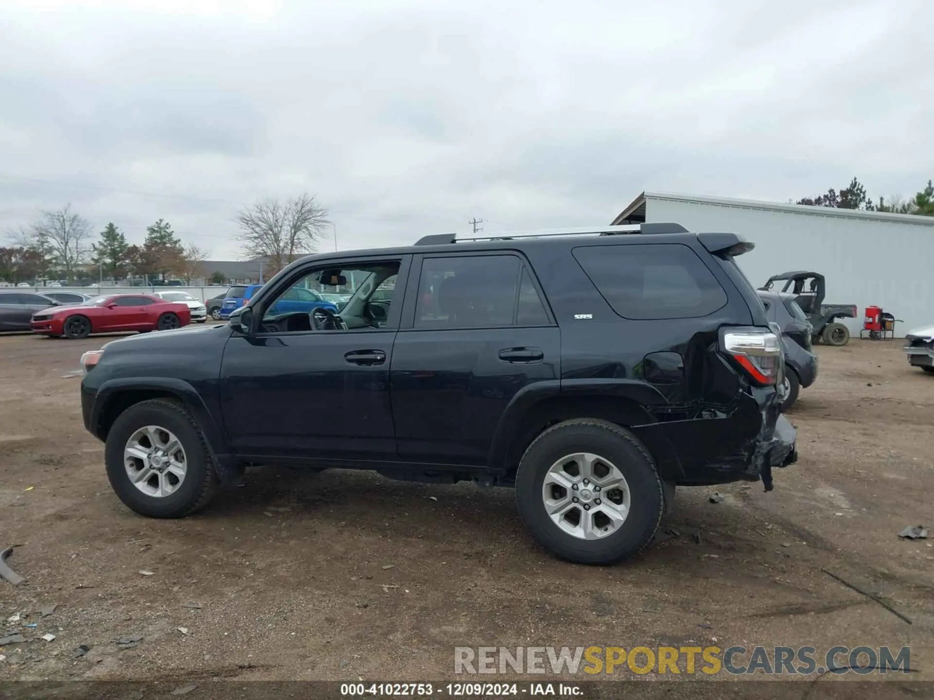 14 Photograph of a damaged car JTEEU5JR0P5280936 TOYOTA 4RUNNER 2023