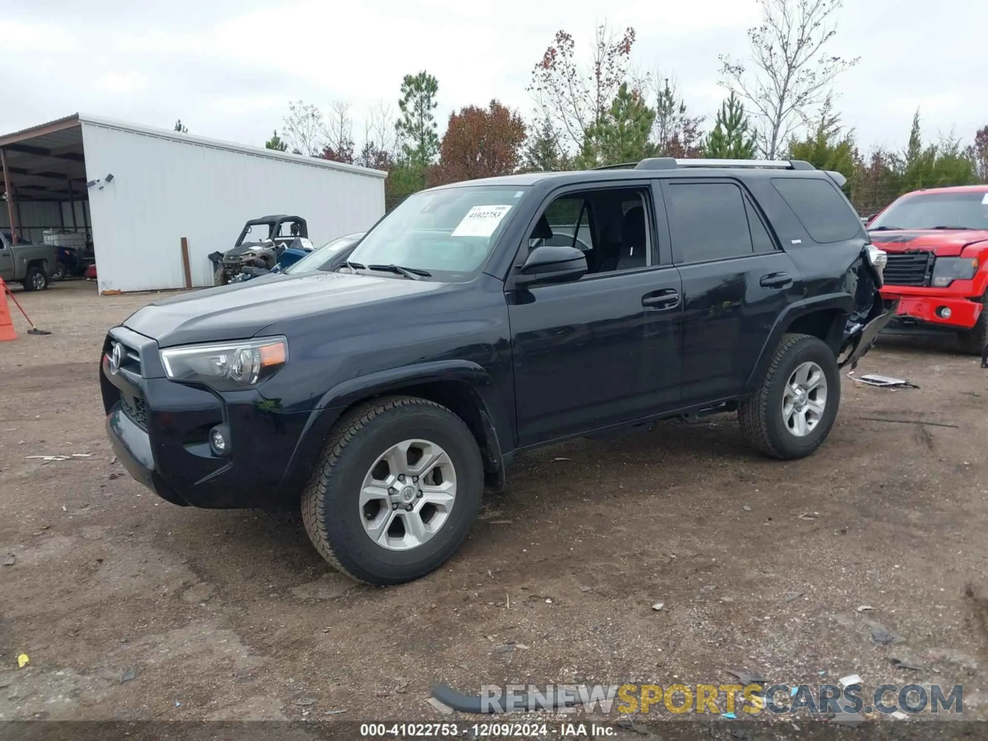 2 Photograph of a damaged car JTEEU5JR0P5280936 TOYOTA 4RUNNER 2023
