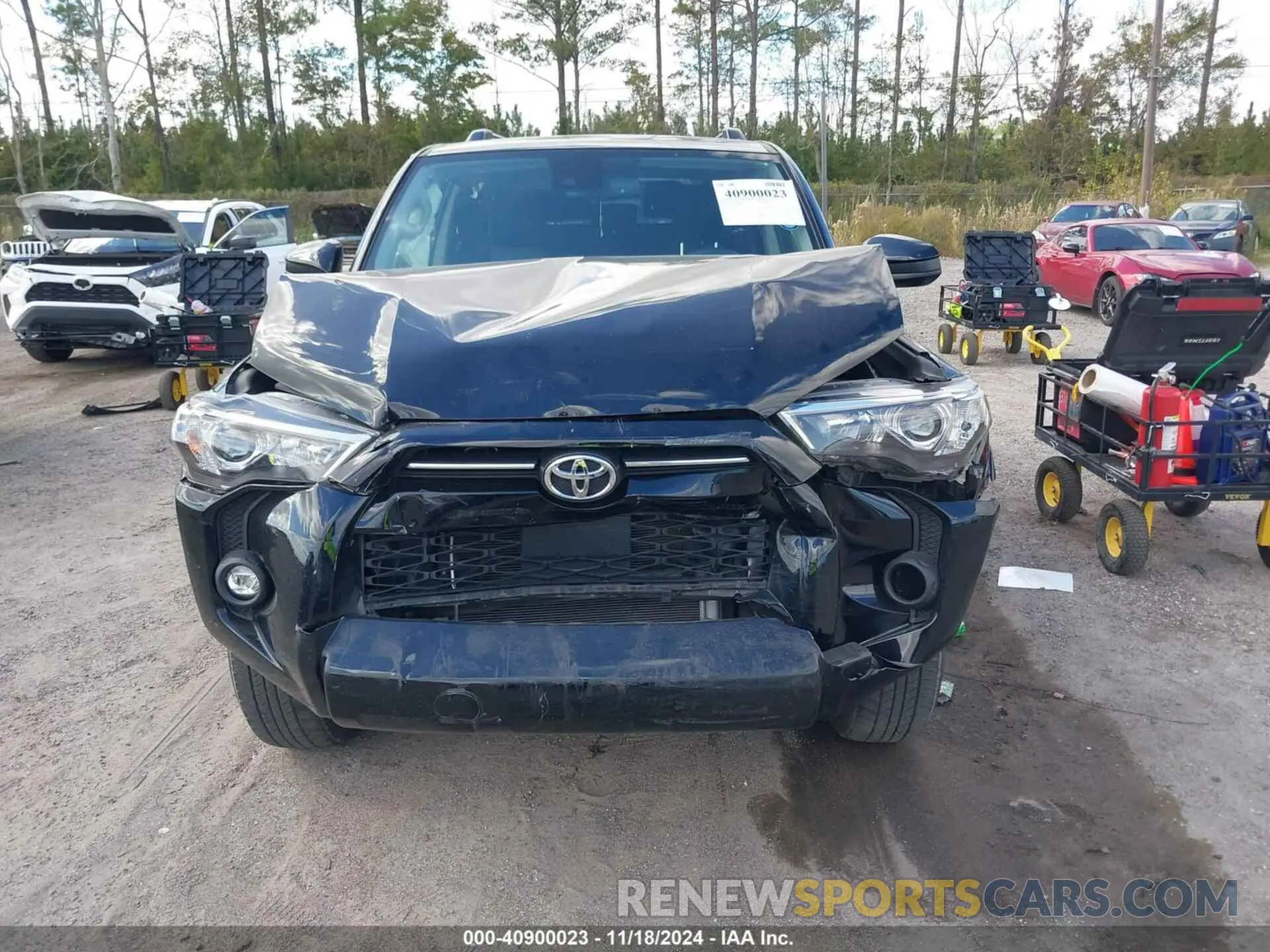 6 Photograph of a damaged car JTEEU5JR2P5301737 TOYOTA 4RUNNER 2023