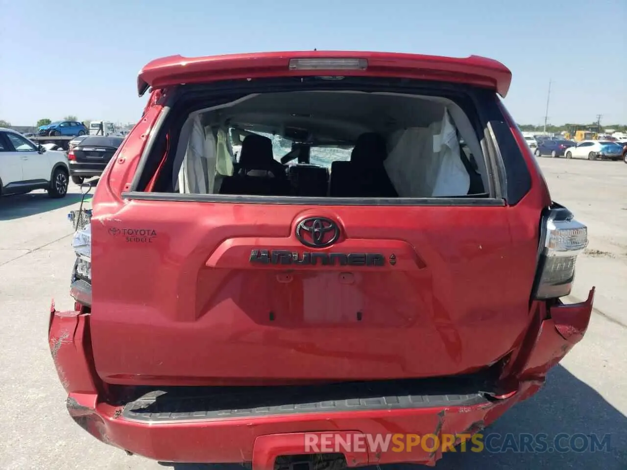 6 Photograph of a damaged car JTEEU5JR6P5293495 TOYOTA 4RUNNER 2023