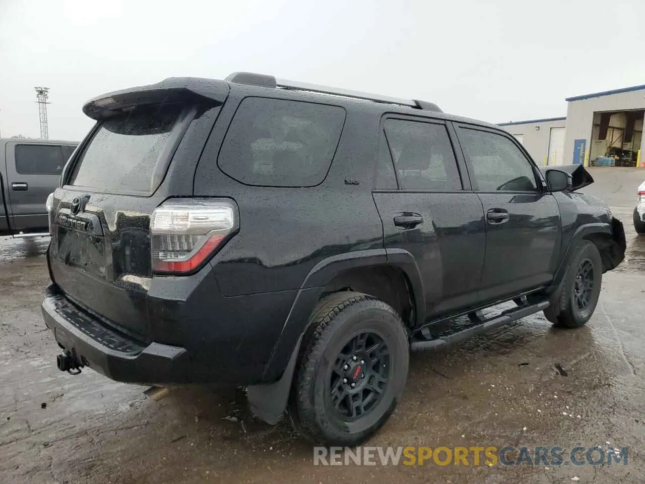 3 Photograph of a damaged car JTEEU5JR7P5280013 TOYOTA 4RUNNER 2023