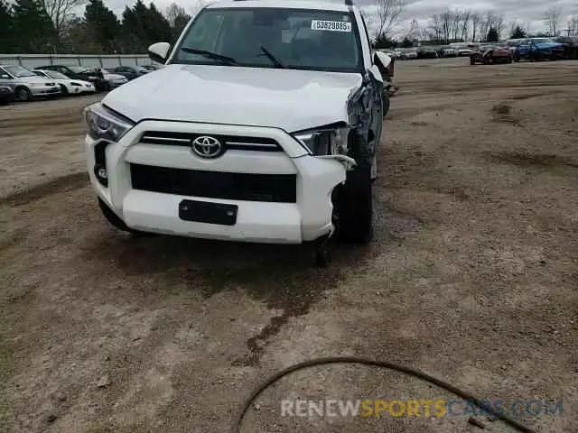 13 Photograph of a damaged car JTEEU5JR7P5297006 TOYOTA 4RUNNER 2023