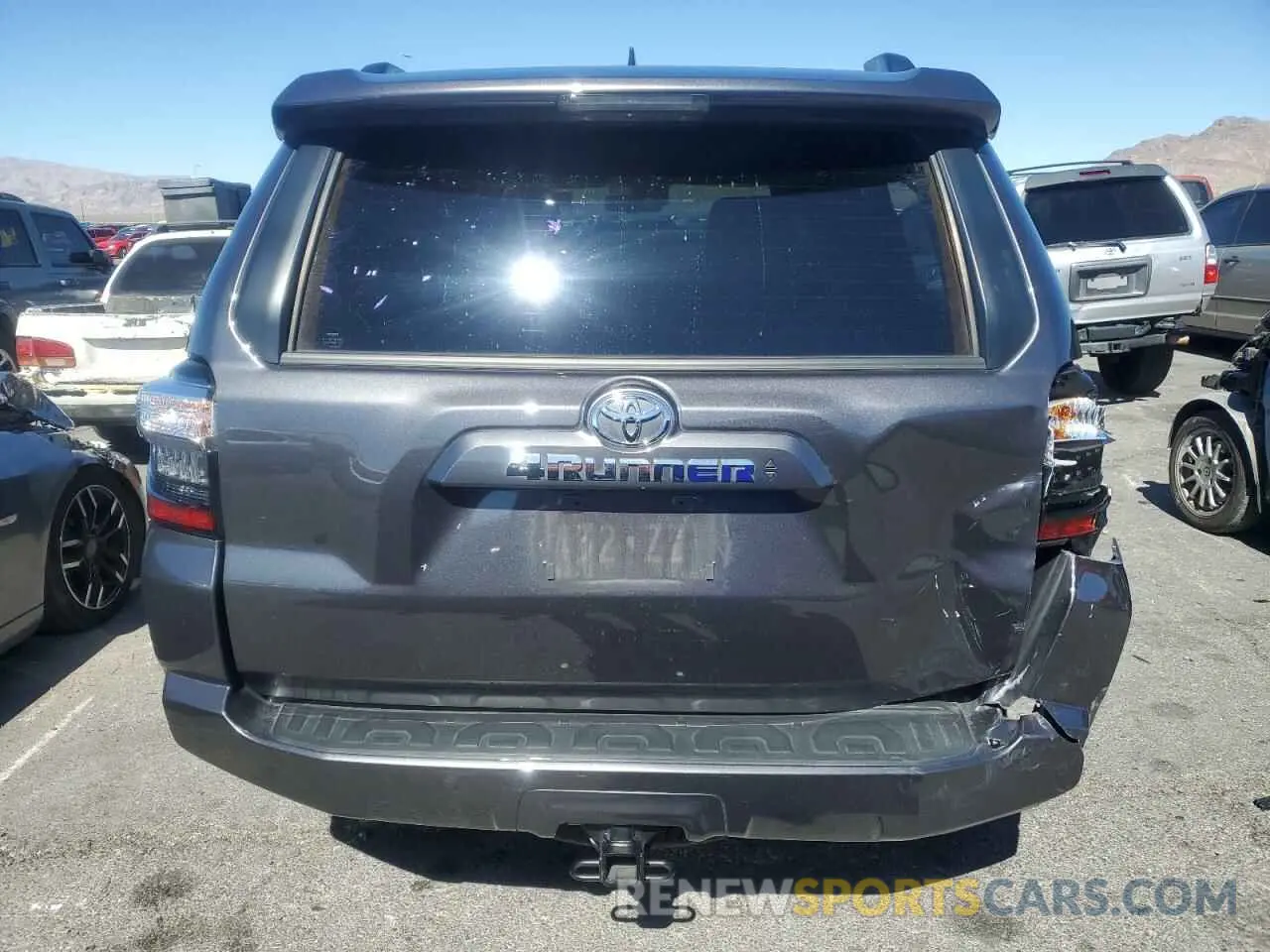 6 Photograph of a damaged car JTEEU5JR7P5301992 TOYOTA 4RUNNER 2023