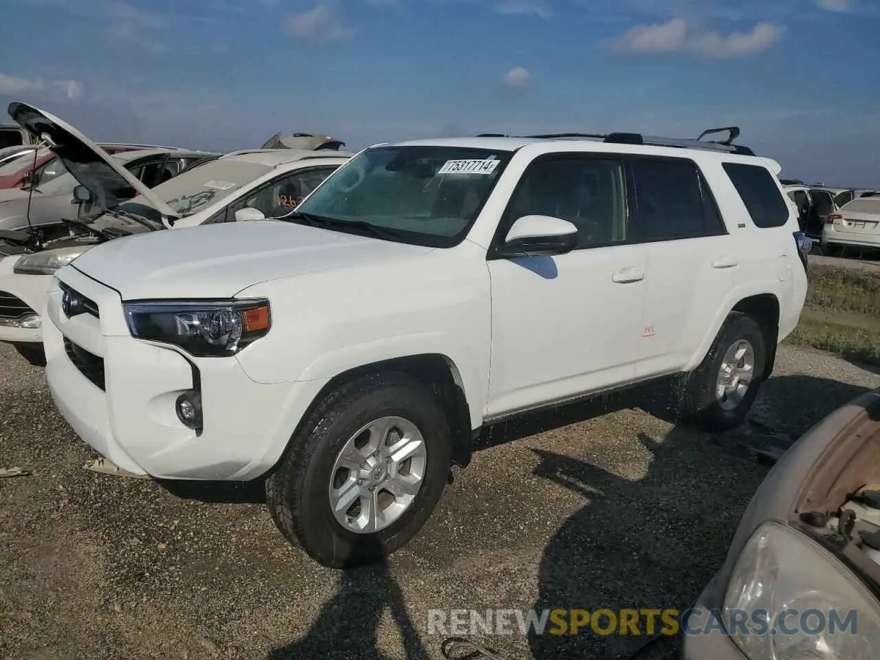 1 Photograph of a damaged car JTEEU5JR9P5293488 TOYOTA 4RUNNER 2023