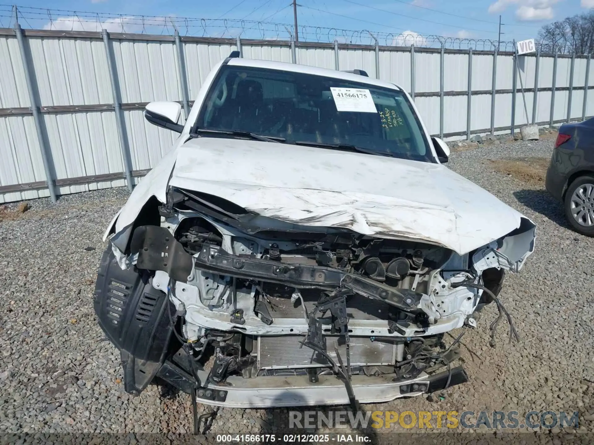 13 Photograph of a damaged car JTEFU5JR1P5293991 TOYOTA 4RUNNER 2023