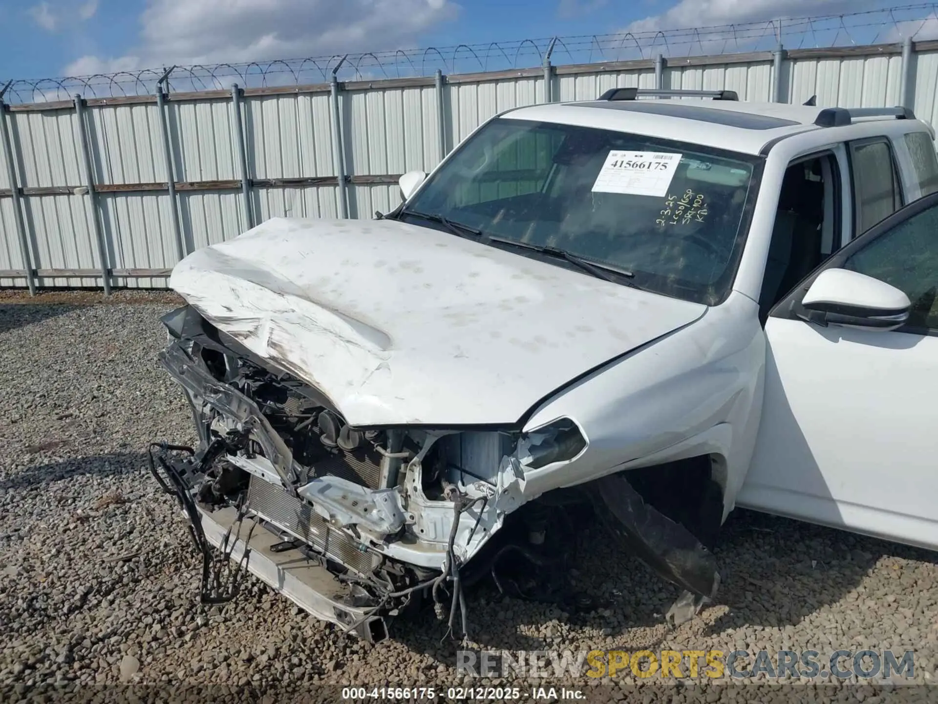 6 Photograph of a damaged car JTEFU5JR1P5293991 TOYOTA 4RUNNER 2023