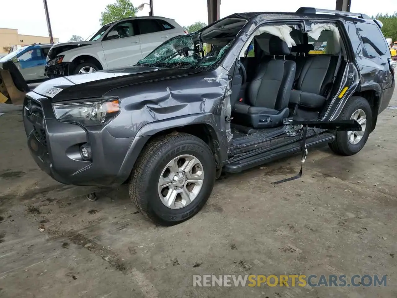 1 Photograph of a damaged car JTEFU5JR6P5280377 TOYOTA 4RUNNER 2023