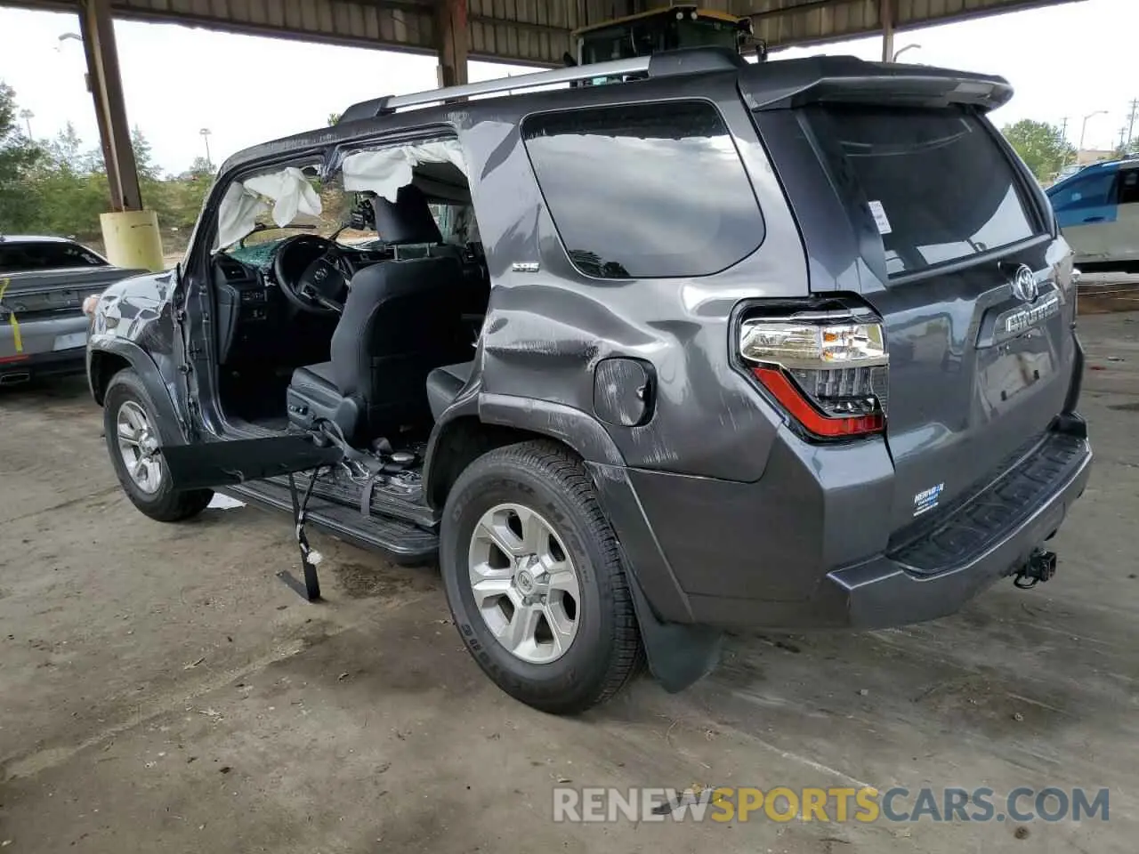 2 Photograph of a damaged car JTEFU5JR6P5280377 TOYOTA 4RUNNER 2023